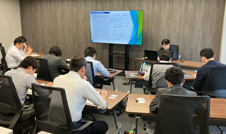 画像1659：先日、不動産会社様で資産税セミナーの講師を務めさせていただき